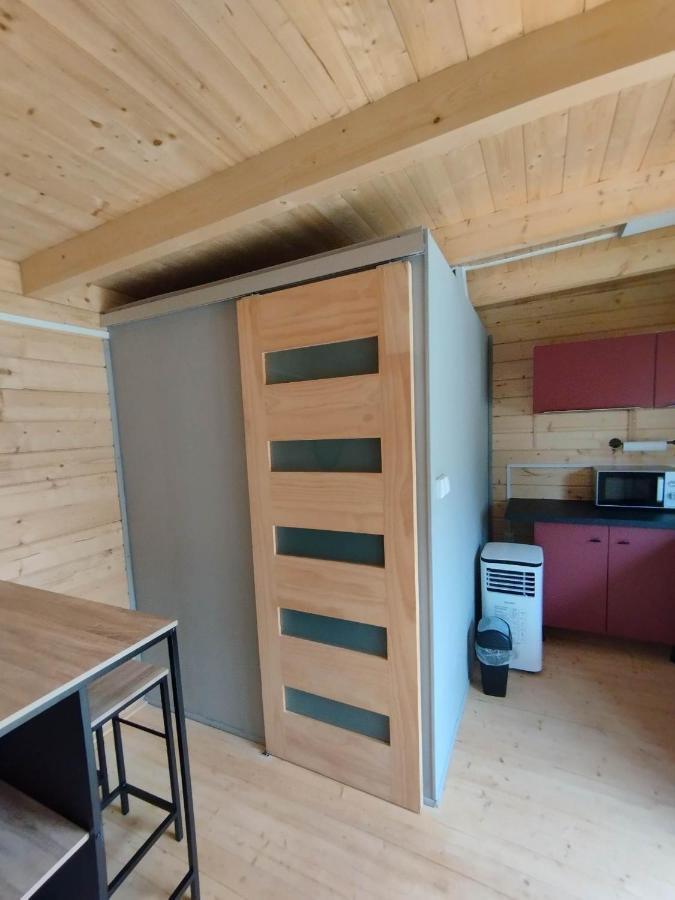 Tiny House Toute Equipee Avec Jardin Saint-Florent-sur-Cher Exteriér fotografie