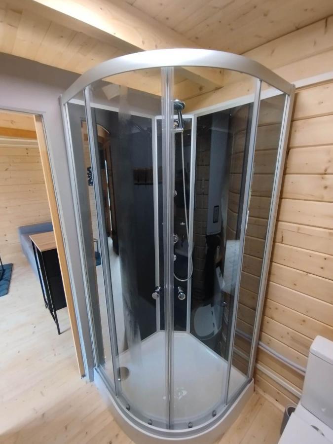 Tiny House Toute Equipee Avec Jardin Saint-Florent-sur-Cher Exteriér fotografie